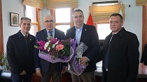 MİLLET İTTİFAKI BÜYÜKŞEHİR BAŞKAN ADAYI OK'TAN AYVALIK BELEDİYE BAŞKAN ADAYI GENÇER'E ZİYARET