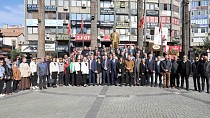 19 EKİM MUHTARLAR GÜNÜ EDREMİT’TE KUTLANDI - haberi