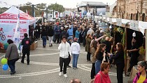 2. EDREMİT ZEYTİNYAĞI TADIM FESTİVALİ BÜYÜK BİR COŞKUYLA GERÇEKLEŞTİ!