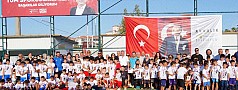 30 AĞUSTOS ATATÜRK KUPASI FUTBOL TURNUVASI’NDA DOSTLUK KAZANDI