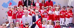 AYVALIK BELEDİYESİ ÇOCUK ETKİNLİK MERKEZİ’NDE 23 NİSAN COŞKUSU
