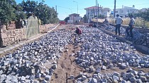Ayvalık Belediyesi Fen işleri Müdürlüğü ekipleri çalışmalarına devam ediyor