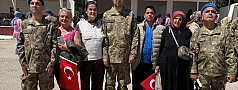 AYVALIK’IN ÖZEL ÇOCUKLARI TEMSİLİ ASKERLİK GURURU YAŞADI