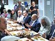 BALIKESİR VALİSİ USTAOĞLU, GÜRE’DE MUHARREM AYI ORUÇ AÇMA SOFRASINDA VATANDAŞLARLA BULUŞTU
