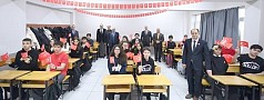 BALIKESİR’DE İKİNCİ DÖNEM, BAYRAK SEVGİSİYLE BAŞLADI