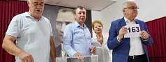 BURHANİYE BAHÇELİEVLER PAZARI’NDA GEÇİCİ YERLER KURA İLE BELİRLENDİ