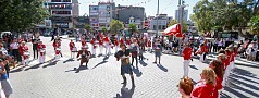BURHANİYE’NİN DÜŞMAN İŞGALİNDEN KURTULUŞUNUN 104. YIL DÖNÜMÜ KUTLANDI