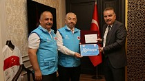 EDREMİT KAYMAKAMI ODABAŞ’TAN FİLİSTİN’E KURBAN BAĞIŞI DESTEĞİ