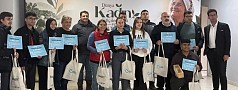 EDREMİT MYO ÖĞRENCİLERİNDEN DÜNYA KADIN ÇİFTÇİLER GÜNÜ’NDE UYGULAMALI ZEYTİN ETKİNLİĞİ