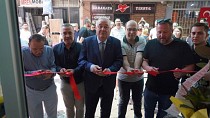 EDREMİT’TE ÇARŞI ÇAY EVİ HİZMETE GİRDİ