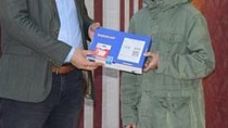 Edremit’te Milli Eğitim Bakanlığınca gönderilen 2. Faz Tabletler Öğrencilere teslim edildi