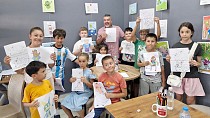 Karikatür Atölyesi Ayvalık’ta Minik Sanatçıların ilgi odağı oldu - haberi