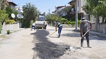 BURHANİYE’DE YOL YAPIM, BAKIM VE ONARIM ÇALIŞMALARI ARALIKSIZ DEVAM EDİYOR!