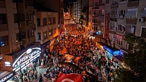 KUVAYIMİLLİYE ŞEHRİ BALIKESİR’İN SOKAKLARI DOLUP TAŞTI