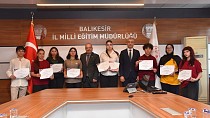 ‘15 TEMMUZ DEMOKRASİ VE MİLLİ BİRLİK GÜNÜ YARIŞMALARI’ İL BİRİNCİLERİ ÖDÜLLERİ VERİLDİ
