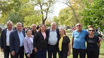 PİR SULTAN ABDAL KÜLTÜR DERNEĞİ EDREMİT ŞUBESİ’NDEN YAZ ŞENLİĞİ ETKİNLİĞİ