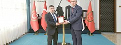 REKTÖR OĞURLU’DAN MSÜ KARA ASTSUBAY MESLEK YÜKSEKOKULU MÜDÜRÜ PROF. DR. ÇELİK’E ZİYARET