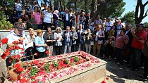 Ali Ekber Çiçek mezarı başında anıldı  - haberi