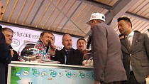 Bakan Eroğlu çiftçilere EVET dedirtti - haberi