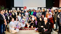 ‘OYUNUN ADI YOK’ EDREMİT’TE SEYİRCİYLE BULUŞTU! - haberi